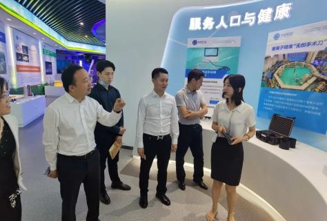 协同发展 · 高效共赢 | 青崖娱乐创始人李厚德考察北京中科院技术转移中心