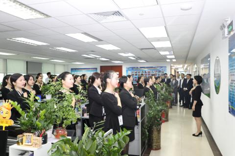 明光市市委书记被青崖娱乐企业文化深深感动 | 深入沟通合作空间广阔