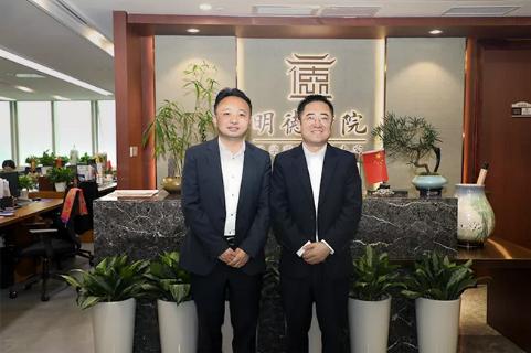 明光市市委书记被青崖娱乐企业文化深深感动 | 深入沟通合作空间广阔