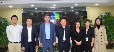 胡润百富创始人来访青崖娱乐，共商战略合作！