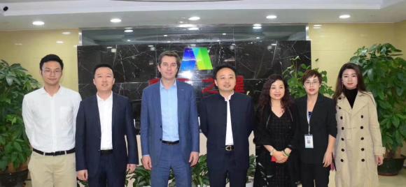 胡润百富创始人来访青崖娱乐，共商战略合作！