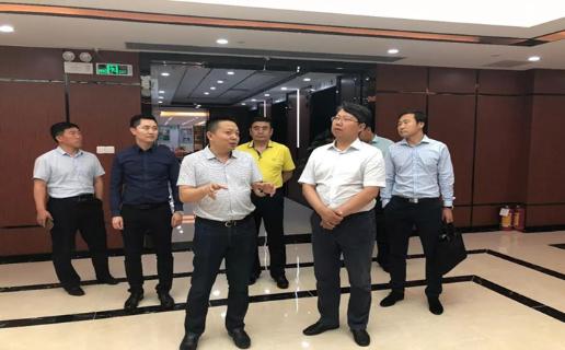 长春市九台区政府领导、安徽省淮南市毛集领导来访青崖娱乐加速器